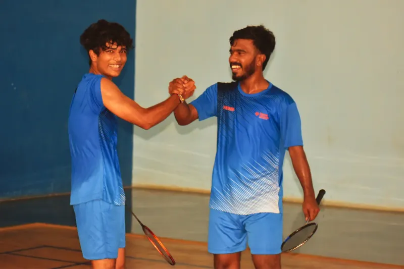 Badminton
